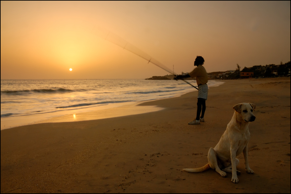  Popenguine Klimaty Nikon D200 AF-S Zoom-Nikkor 18-70mm f/3.5-4.5G IF-ED Senegal 0 zbiornik wodny morze plaża niebo wschód słońca pies Wybrzeże zachód słońca piasek horyzont