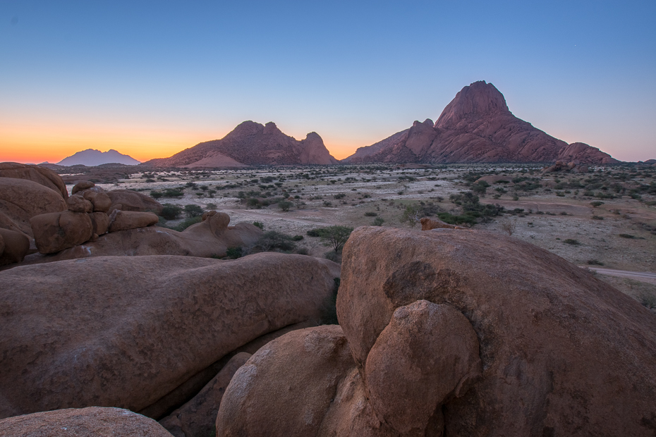  Spitzkoppe Krajobraz Nikon D7100 Sigma 10-20mm f/3.5 HSM Namibia 0 Badlands skała pustynia niebo górzyste formy terenu Góra tworzenie Park Narodowy ranek geologia