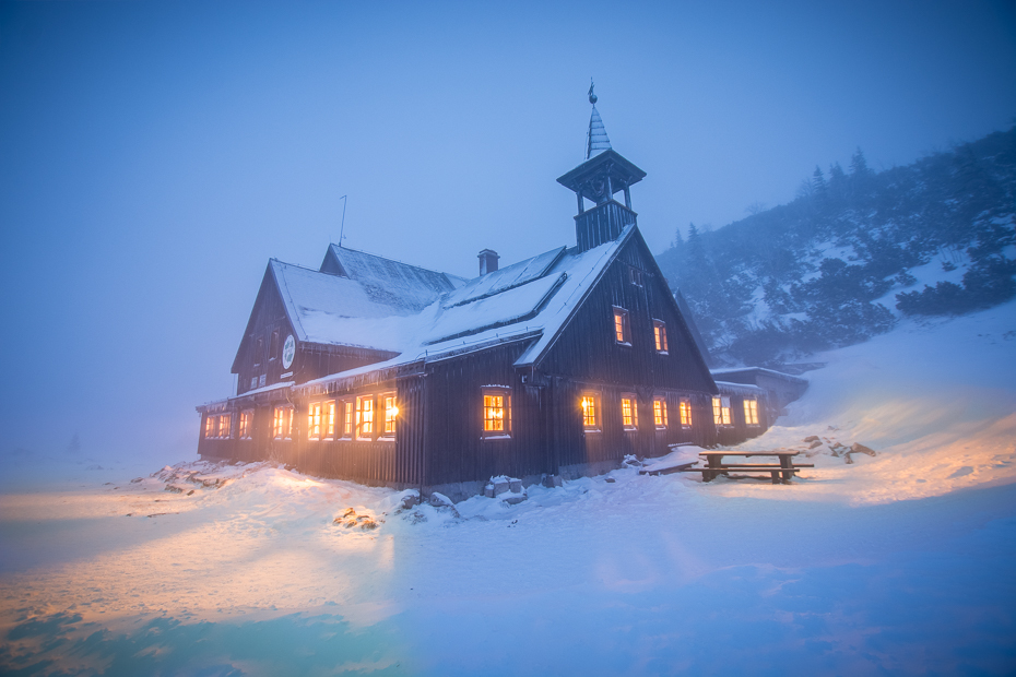  Samotnia Karkonosze Nikon D7100 Sigma 10-20mm f/3.5 HSM zimowy niebo śnieg zamrażanie ranek atmosfera odbicie wieczór zjawisko arktyczny