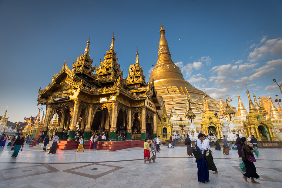  Shwedagon Pagoda Miejsca Nikon D7200 Sigma 10-20mm f/3.5 HSM 0 Myanmar punkt orientacyjny pagoda atrakcja turystyczna niebo świątynia turystyka Świątynia hinduska historyczna Strona miejsce kultu