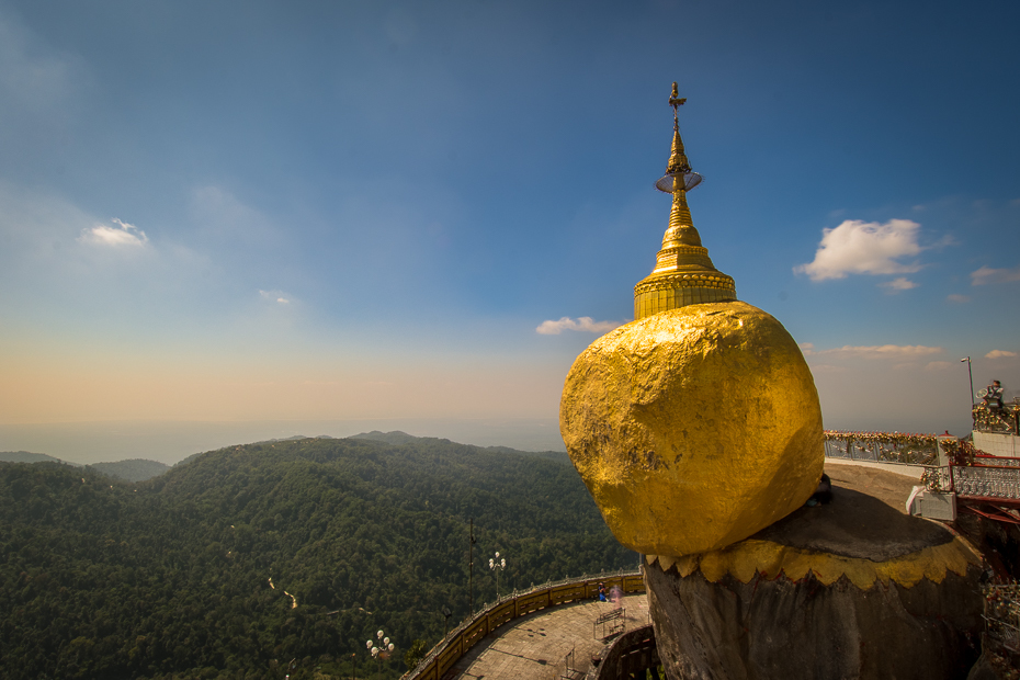  Golden Rock Miejsca Nikon D7200 Sigma 10-20mm f/3.5 HSM 0 Myanmar niebo punkt orientacyjny pagoda ranek turystyka Góra świątynia historyczna Strona Chmura wieża