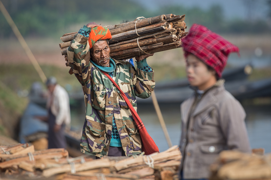  Sprzedaż drewna Jezioro Inle Nikon D7100 AF-S Nikkor 70-200mm f/2.8G 0 Myanmar