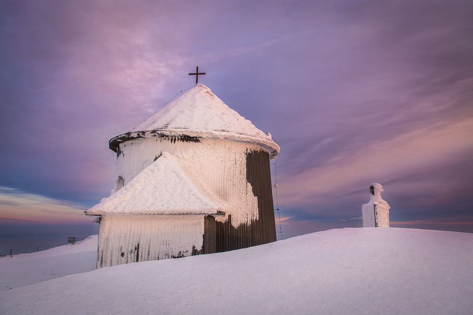 Śnieżka 0 Nikon D7100 AF-S Zoom-Nikkor 17-55mm f/2.8G IF-ED niebo śnieg zimowy zamrażanie Chmura arktyczny ranek lód kaplica światło słoneczne