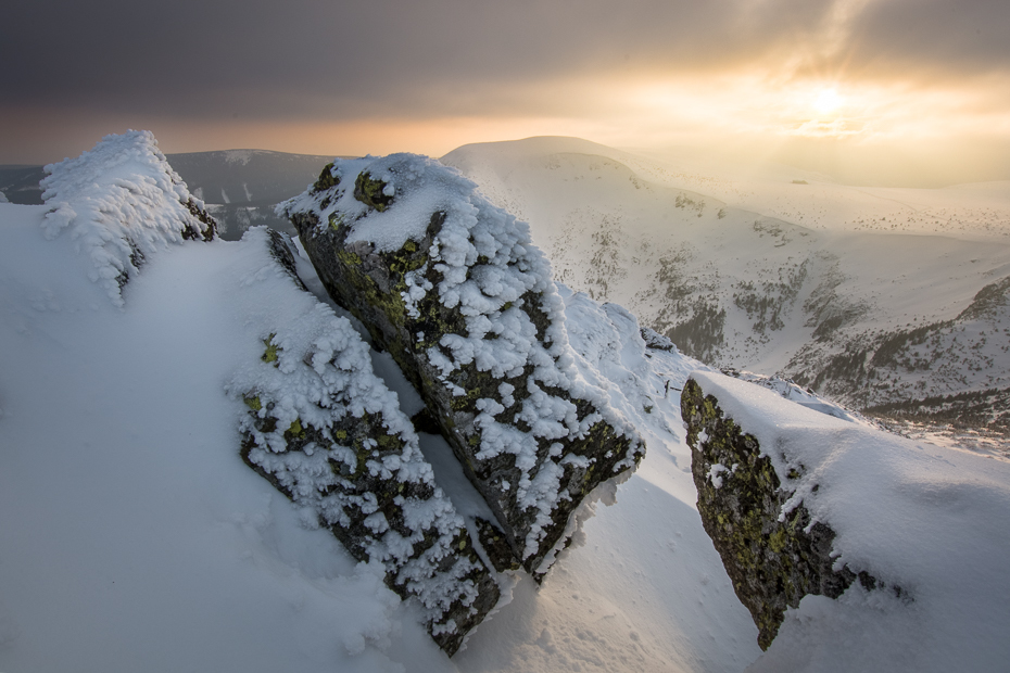 Karkonosze Nikon D7100 Sigma 10-20mm f/3.5 HSM śnieg górzyste formy terenu zimowy niebo Góra pasmo górskie zamrażanie Chmura drzewo grzbiet