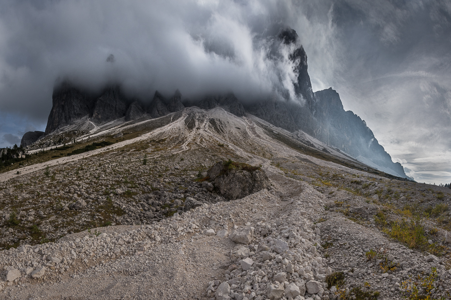  Puez Odle National Park 0 Dolomity Nikon D7200 Sigma 10-20mm f/3.5 HSM Chmura górzyste formy terenu niebo Góra grzbiet średniogórze pustynia pasmo górskie zjawisko geologiczne zjawisko meteorologiczne