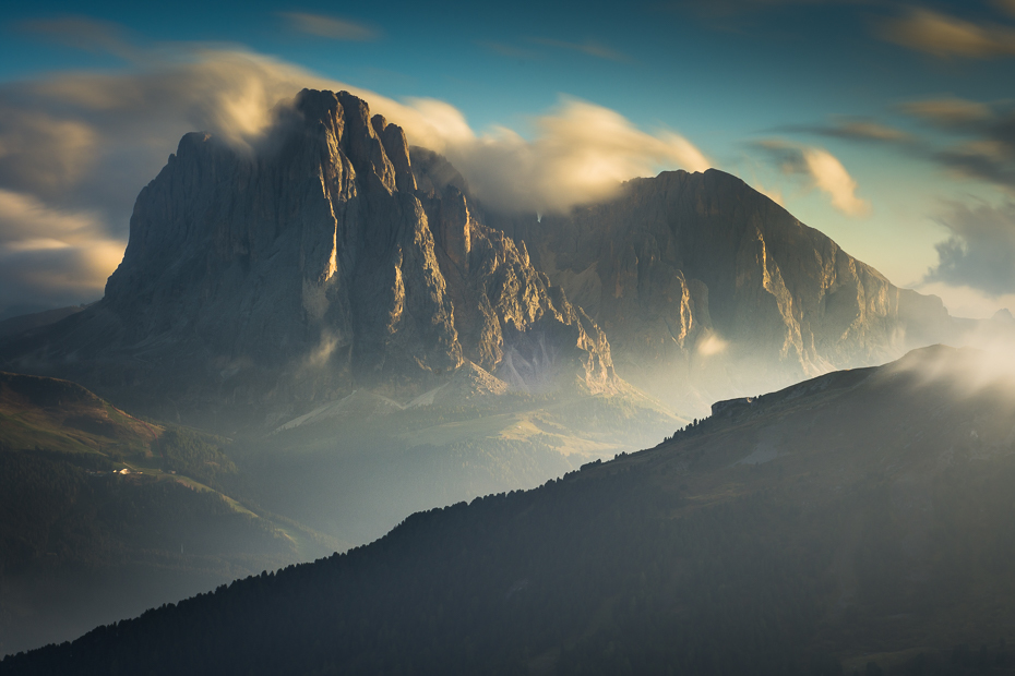  Puez Odle National Park 0 Dolomity Nikon D7200 Nikkor 50mm f/1.8D niebo górzyste formy terenu Natura Góra Chmura pasmo górskie atmosfera średniogórze grzbiet ranek