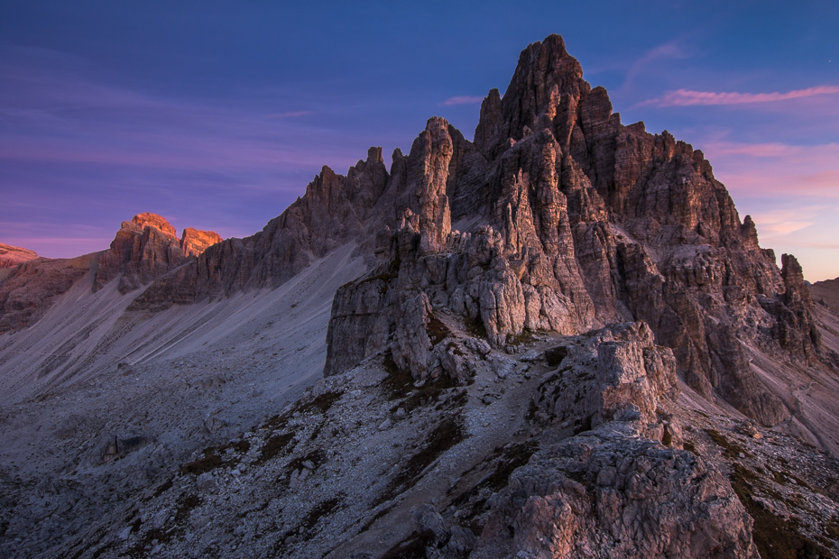  Tre Cime Lavaredo 0 Dolomity Nikon D7200 Sigma 10-20mm f/3.5 HSM Badlands górzyste formy terenu niebo Góra pasmo górskie pustynia grzbiet skała Park Narodowy tworzenie