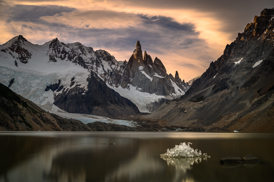  Cerro Torre Argentyna Nikon Nikkor 24-70mm f/4 0 Patagonia górzyste formy terenu Góra Natura Naturalny krajobraz niebo odbicie pasmo górskie woda lodowaty kształt terenu jezioro