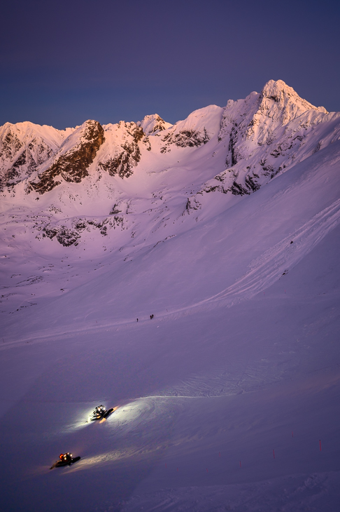  Tatry Nikon Nikkor 24-70mm f/4 śnieg górzyste formy terenu Góra zimowy niebo zjawisko geologiczne pasmo górskie Alpy lodowaty kształt terenu Nachylenie