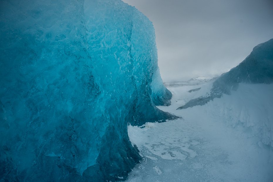  Lodowiec 0 Islandia Nikon Nikkor 24-70mm f/4 lodowaty kształt terenu lód polarna czapa lodowa góra lodowa lodowiec zamrażanie Jaskinia Lodowa pokrywa lodowa arktyczny zjawisko geologiczne