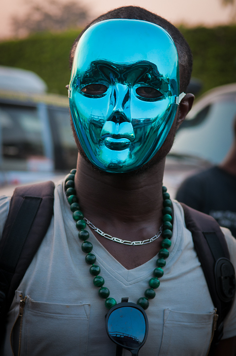  Anonim Mali Nikon D300 AF-S Zoom-Nikkor 17-55mm f/2.8G IF-ED Budapeszt Bamako 0 Zielony okulary słoneczne okulary nakrycie głowy pielęgnacja wzroku kostium maska produkt zabawa