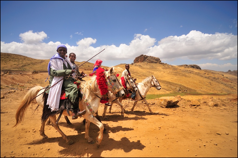  Jeźdźcy Ludzie Nikon D300 Sigma 10-20mm f/4-5.6 HSM Etiopia 0 wielbłąd arabski wielbłąd wielbłąd jak ssak juczne zwierzę piasek pustynia ecoregion krajobraz sahara turystyka