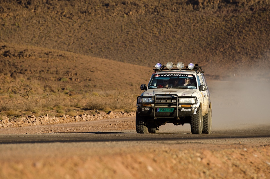  Team 29: Toyota Landcruiser HDJ Rajdowe Nikon D7000 AF-S Nikkor 70-200mm f/2.8G Budapeszt Bamako 0 samochód off wyścigi drogowe poza trasami pojazd pustynia gleba pojazd silnikowy rajd eoliczny krajobraz wyścigi na pustyni