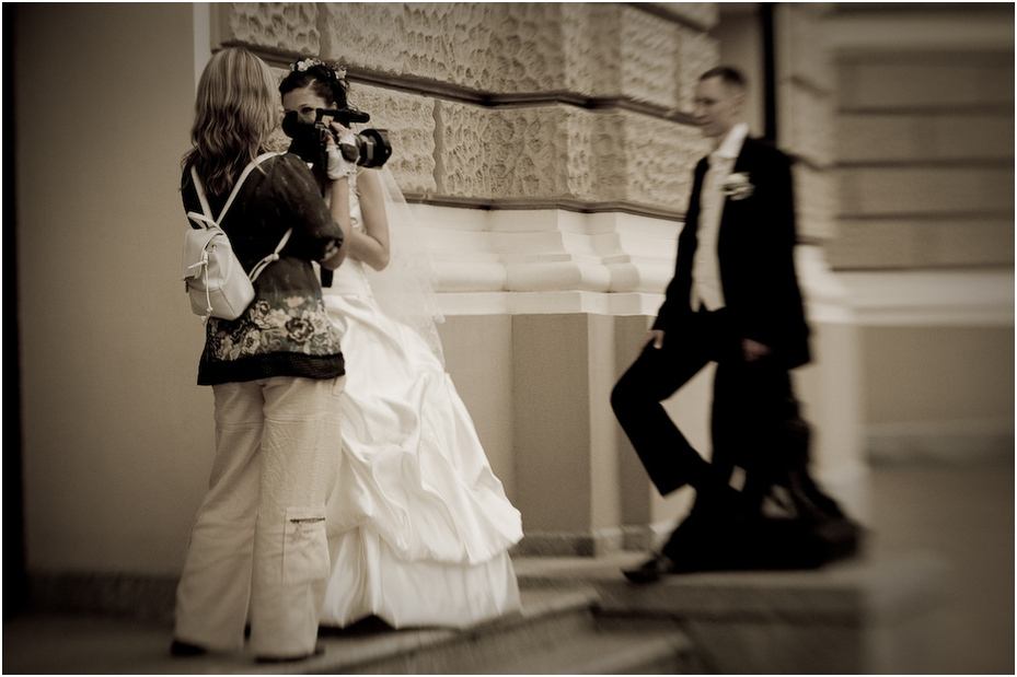  Zdjęcia ślubne Ukraina, Odessa 0 Nikon D300 Lensbaby fotografia sukienka panna młoda czarny i biały ślub ceremonia dziewczyna Pan młody odzież dla nowożeńców