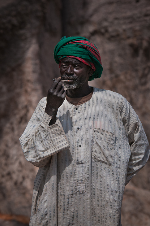  Szef wioski Senegal Nikon D300 AF-S Nikkor 70-200mm f/2.8G Budapeszt Bamako 0 nakrycie głowy świątynia człowiek pielęgnacja wzroku