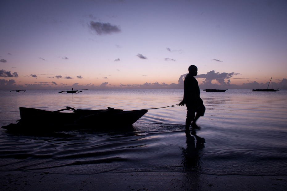  Rybak Krajobraz Nikon D300 AF-S Zoom-Nikkor 17-55mm f/2.8G IF-ED Zanzibar 0 morze woda niebo zbiornik wodny ocean horyzont wschód słońca spokojna zachód słońca Wybrzeże