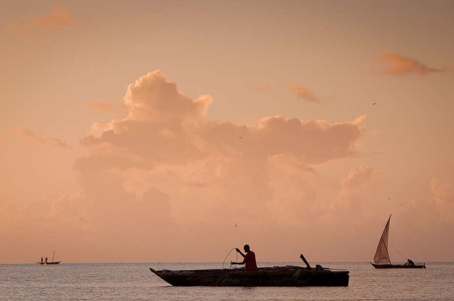  Rybacy Krajobraz Nikon D300 AF-S Zoom-Nikkor 17-55mm f/2.8G IF-ED Zanzibar 0 niebo morze horyzont zbiornik wodny spokojna Chmura zachód słońca woda ocean wschód słońca