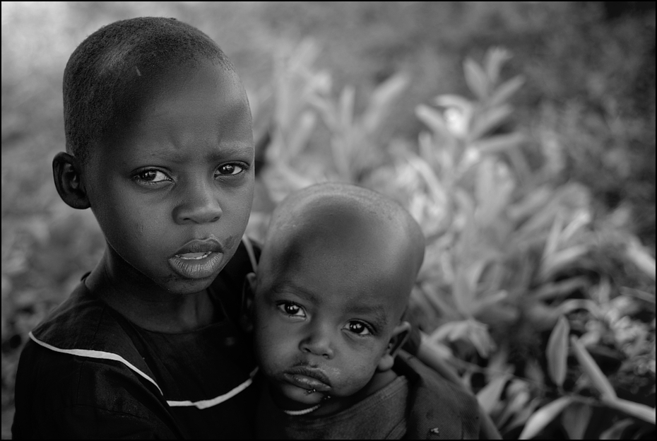  Dzieci Ludzie Nikon D200 Micro-Nikkor 60mm f/2.8D Tanzania 0 dziecko Twarz ludzie czarny fotografia osoba wyraz twarzy czarny i biały oko głowa