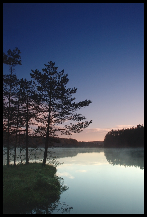  Kaszuby Krajobraz Kaszuby, jezioro Nikon D70 AF-S Zoom-Nikkor 18-70mm f/3.5-4.5G IF-ED odbicie niebo woda Natura drzewo Chmura roślina drzewiasta horyzont atmosfera
