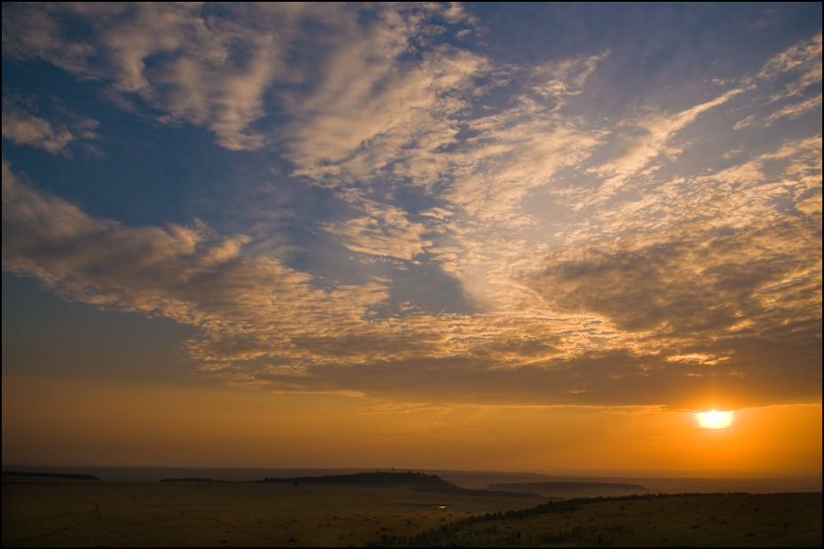  Masai Mara rano Krajobraz Nikon D300 AF-S Zoom-Nikkor 17-55mm f/2.8G IF-ED Kenia 0 niebo horyzont poświata Chmura zachód słońca atmosfera wschód słońca dzień świt spokojna