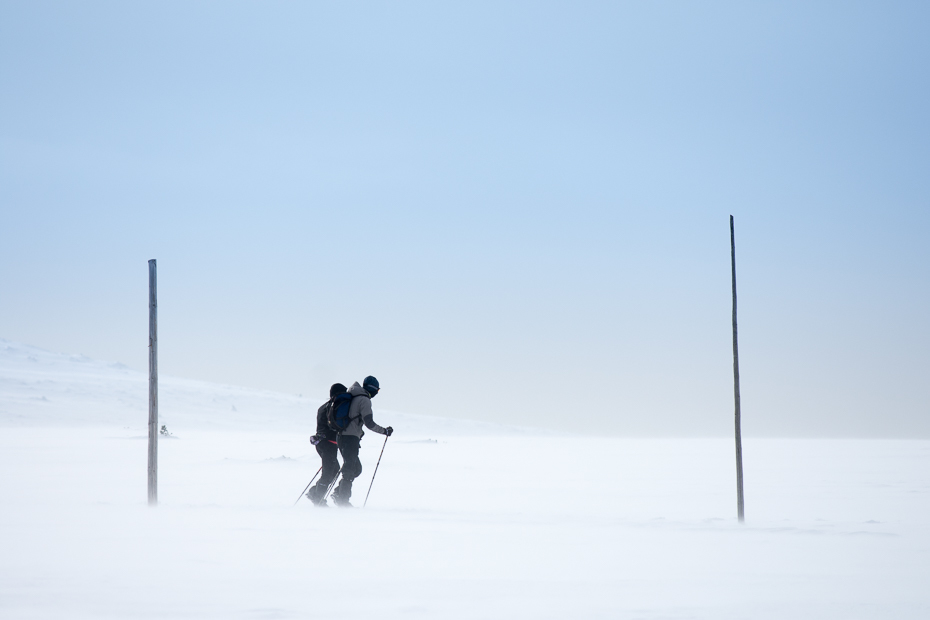  Karkonosze Nikon D7200 Nikkor AF-S 70-200 f/4.0G słup narciarski śnieg zimowy niebo arktyczny zamrażanie zjawisko geologiczne Chmura jazda na nartach Sporty zimowe