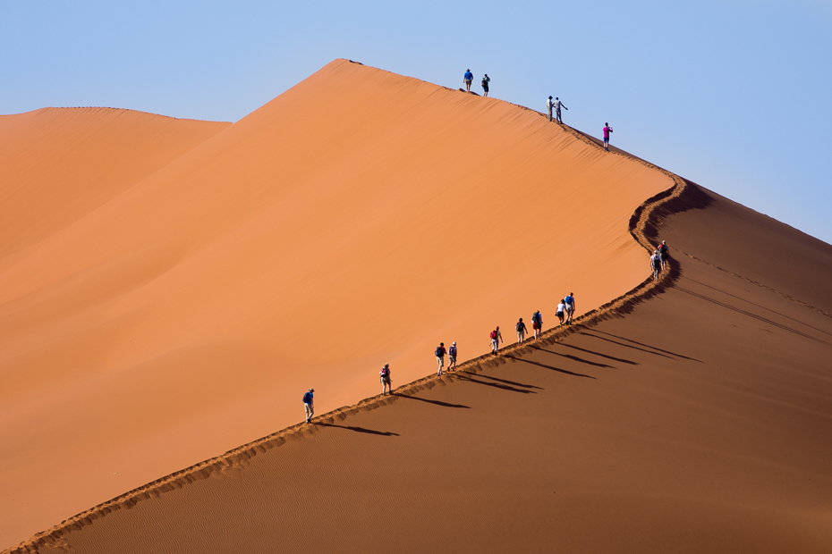  Deadvlei Krajobraz Nikon D7200 NIKKOR 200-500mm f/5.6E AF-S Namibia 0 erg pustynia niebo śpiewający piasek sahara eoliczny krajobraz piasek wydma krajobraz linia